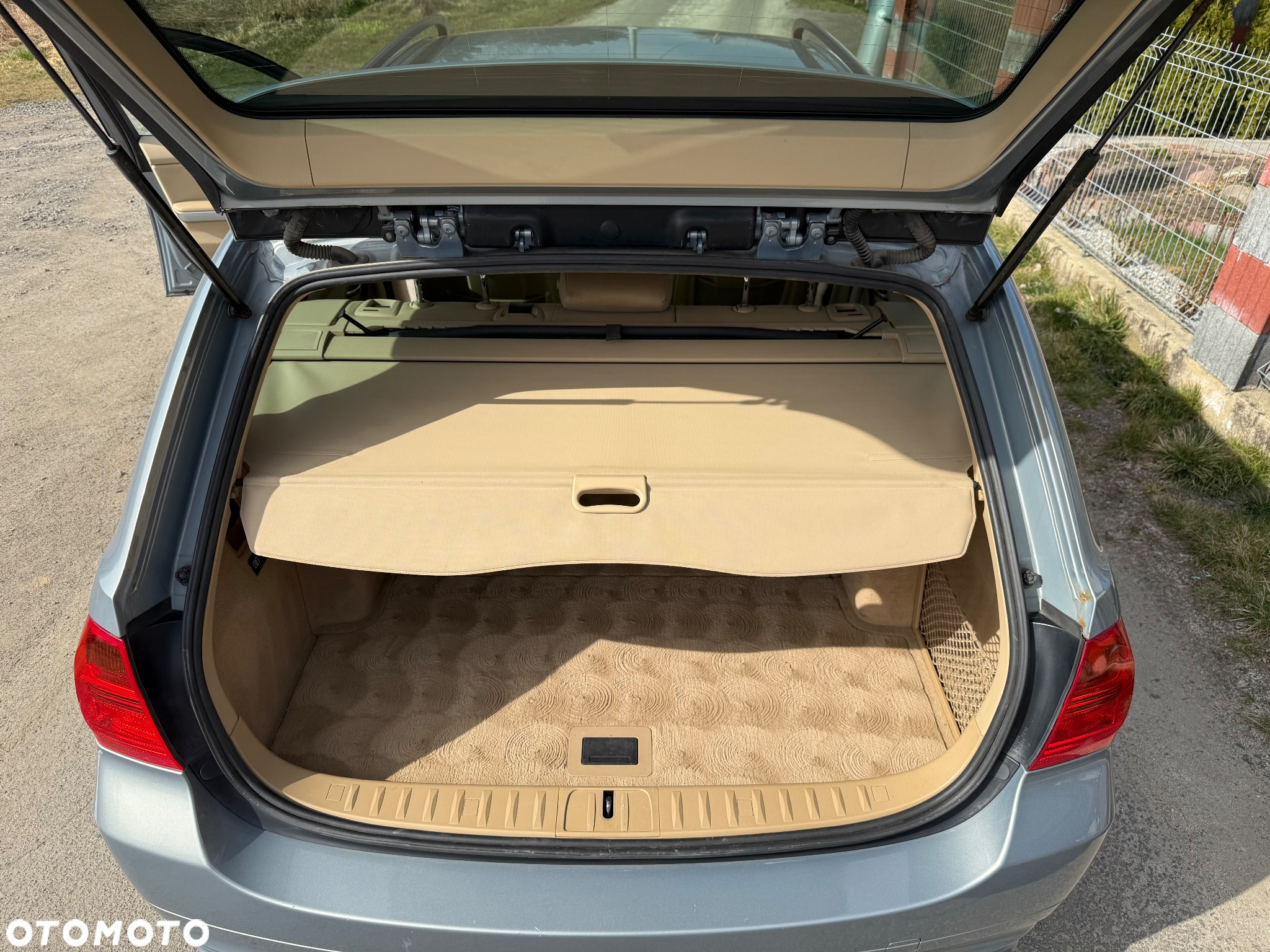 BMW Seria 3 325i - 13