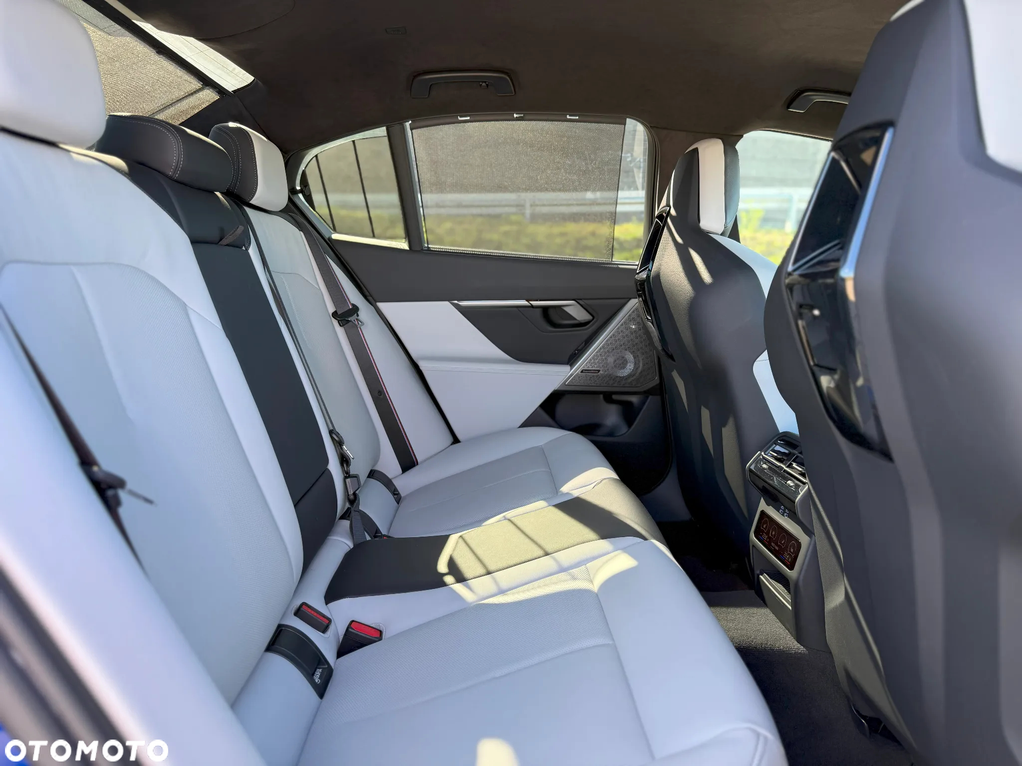 BMW M5 PHEV - 16