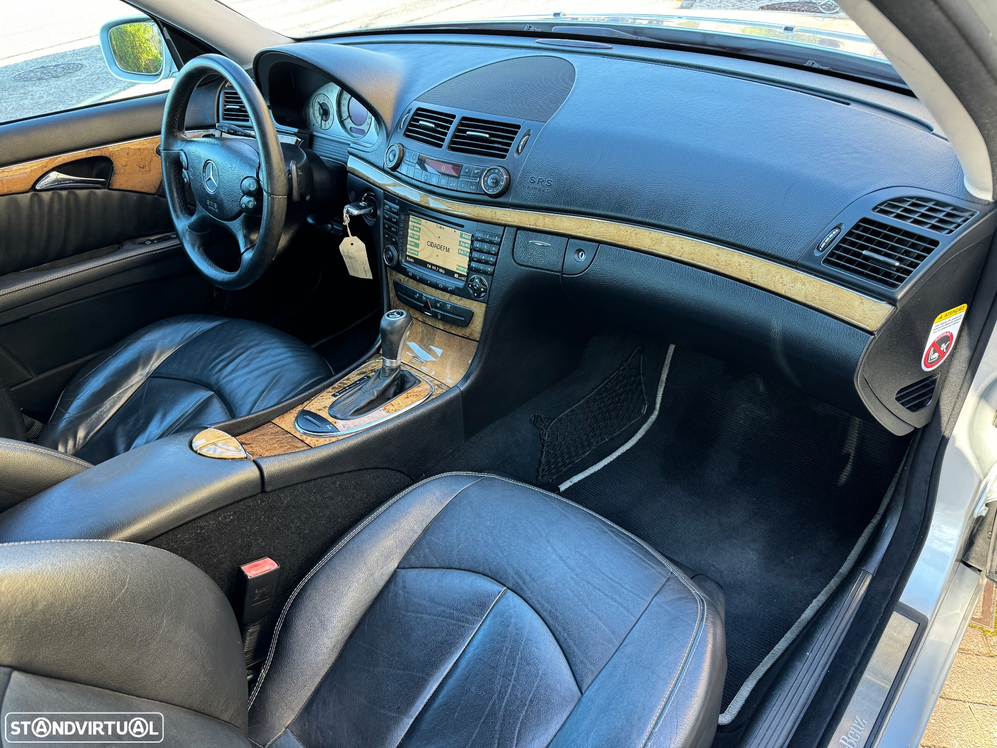 Mercedes-Benz E 320 CDi Avantgarde - 40