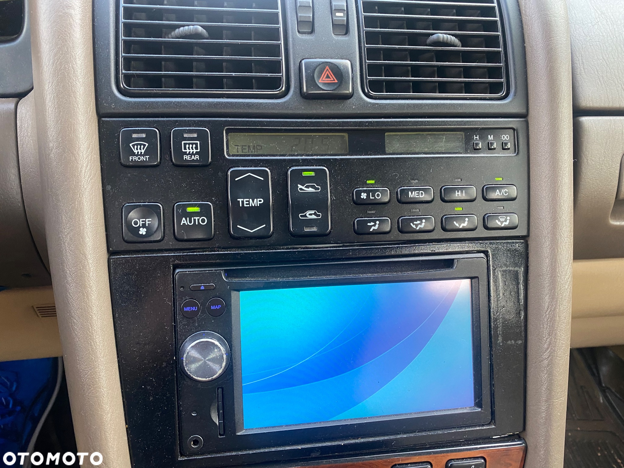 Lexus LS 400 - 25