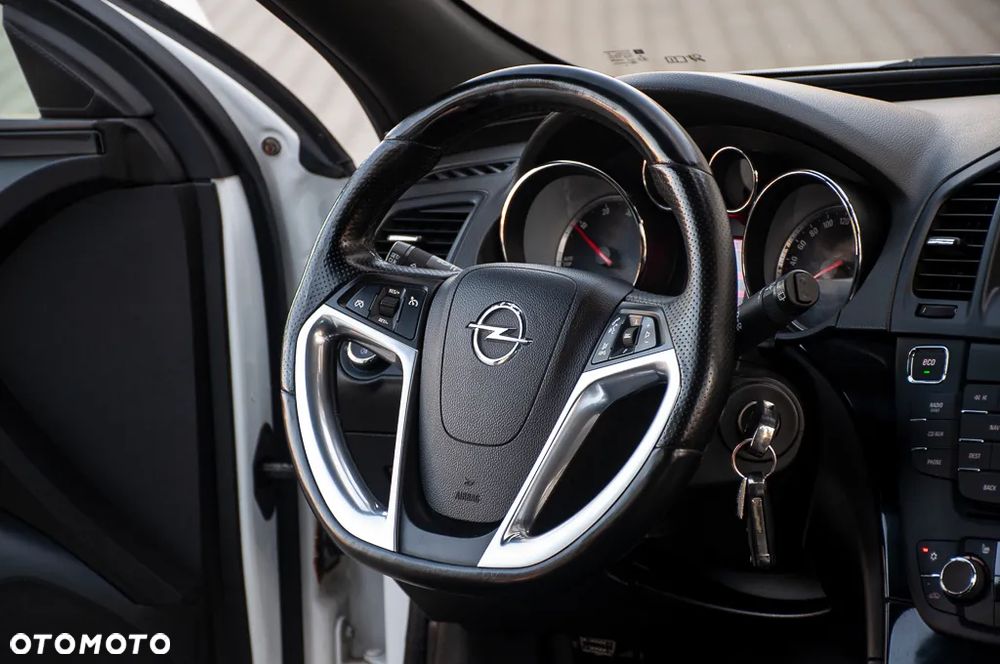 Opel Insignia 2.0 CDTI - 28