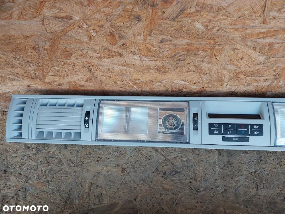 panel nawiewu klimatronik tył kratki nawiewu lampki podsufitki vw multivan caravelle t6 7E0907049 7E5947291 - 2