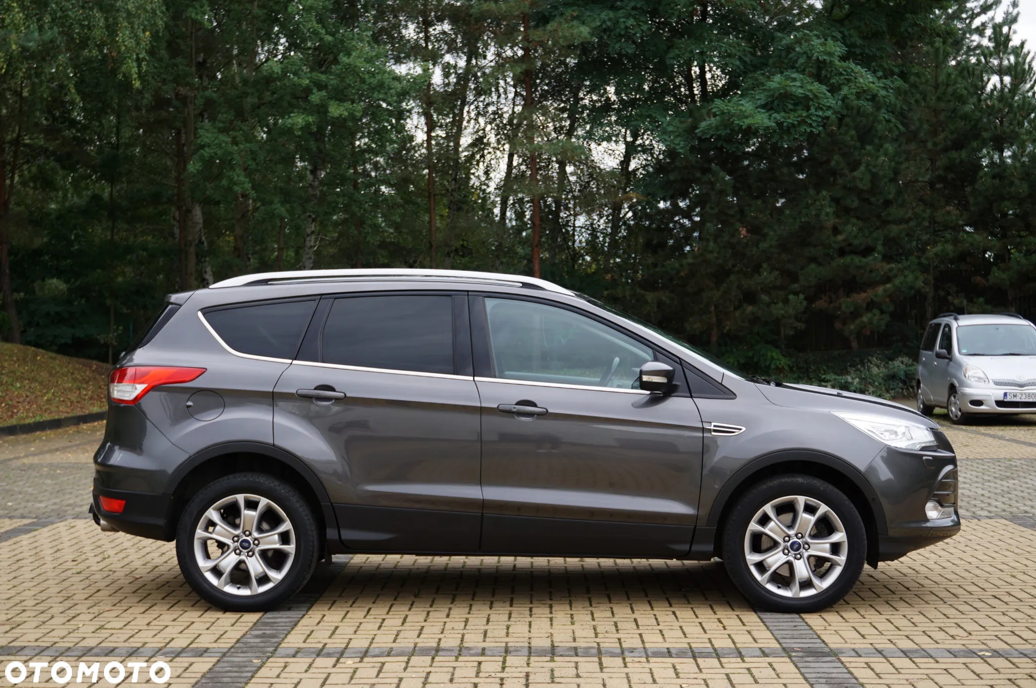 Ford Kuga 2.0 TDCi 4WD Titanium - 6