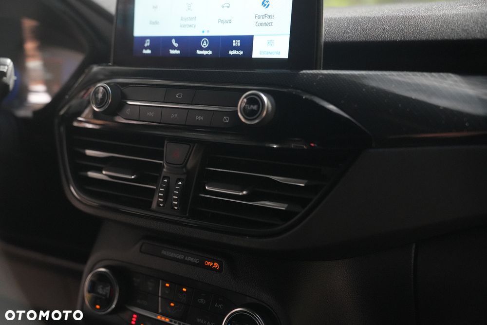 Ford Kuga 1.5 EcoBoost FWD ST-Line X - 25
