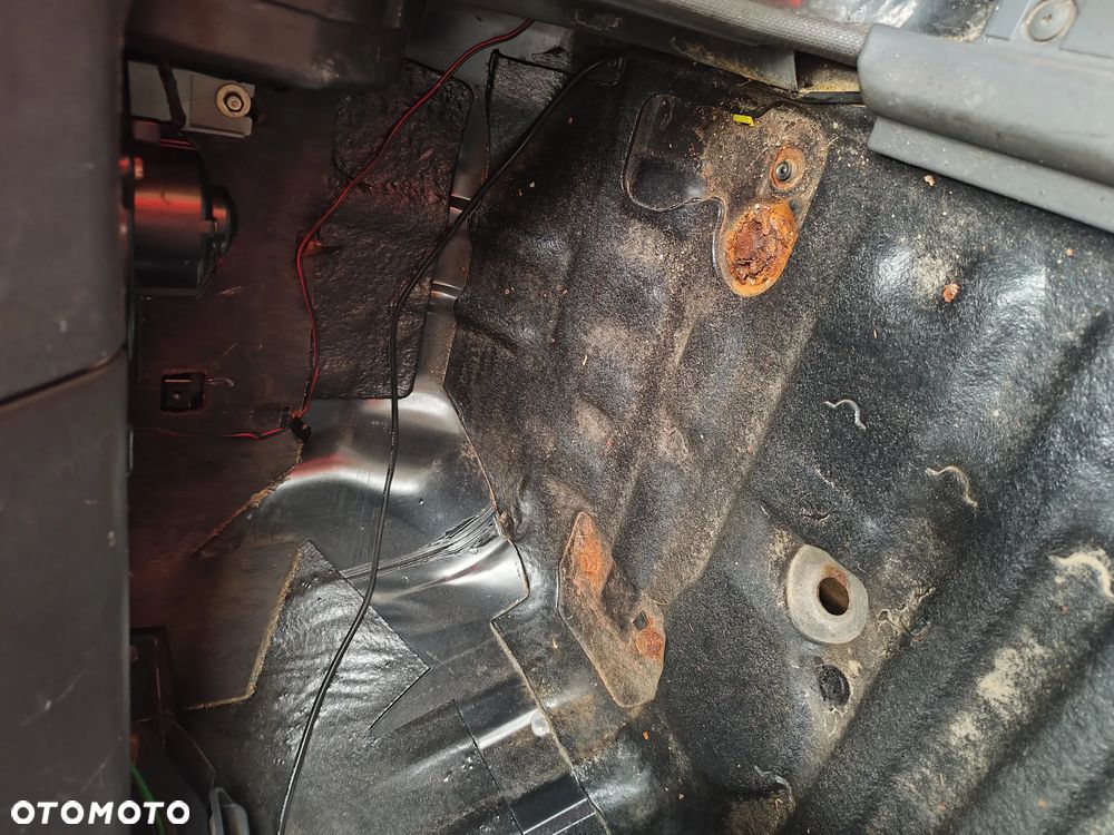 Daihatsu Feroza - 22