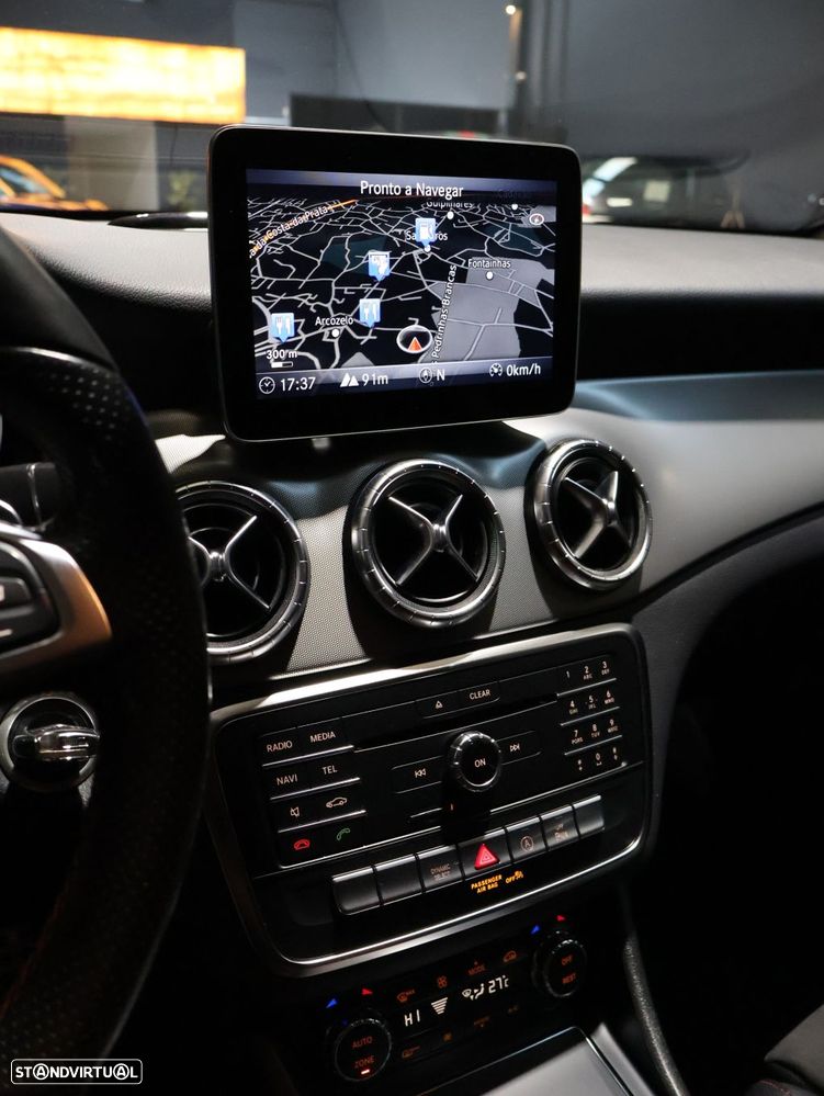 Mercedes-Benz CLA 220 d Shooting Brake AMG Line Aut. - 19