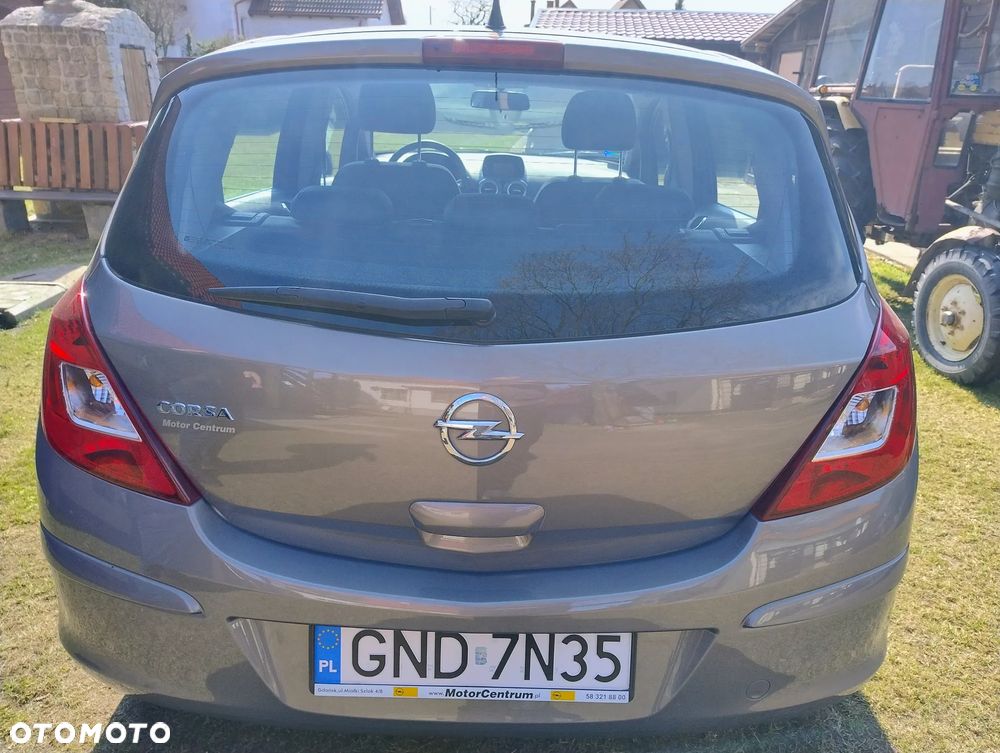 Opel Corsa - 12