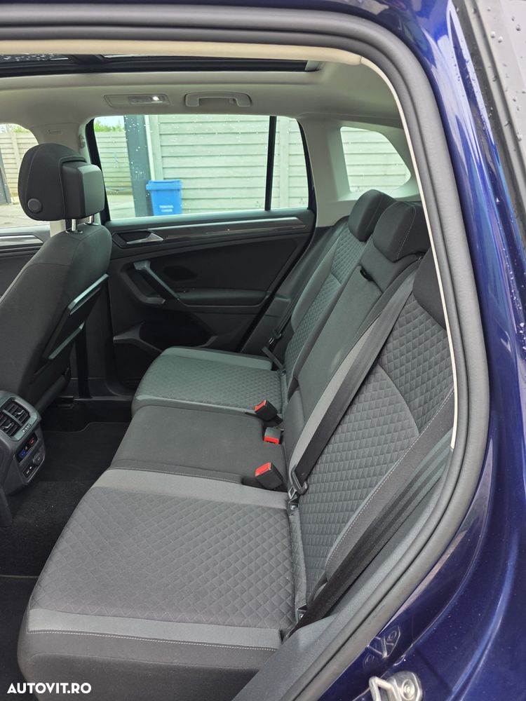 Volkswagen Tiguan - 10