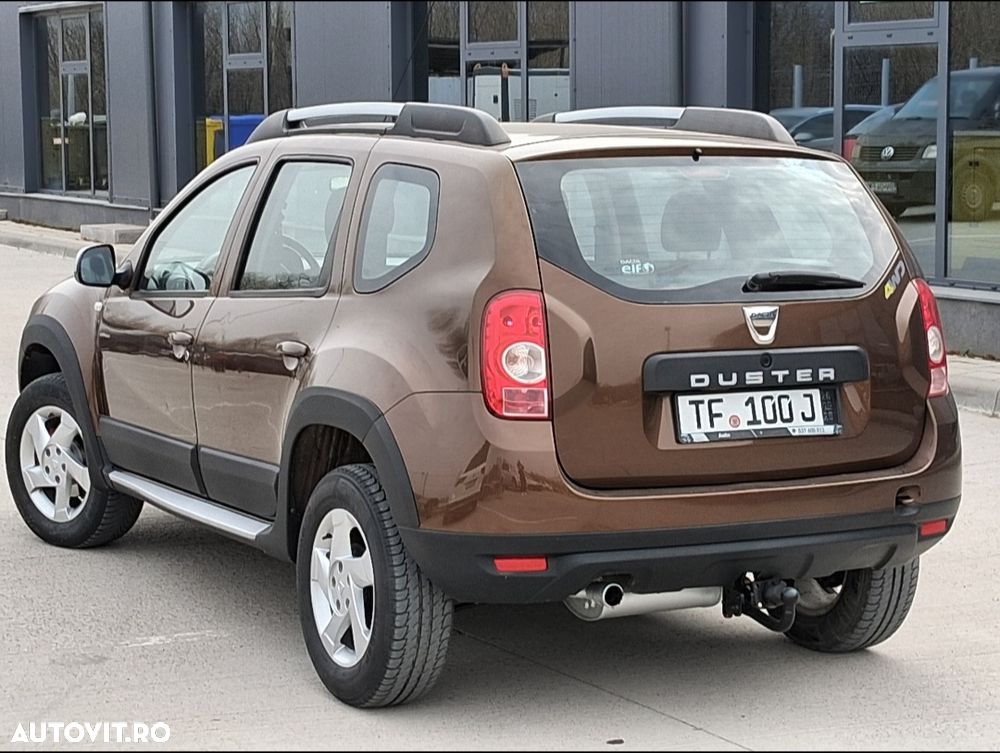 Dacia Duster 1.6 16V 4x4 Prestige - 4