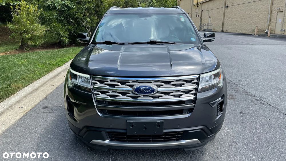 Ford Explorer 2018 photo 3
