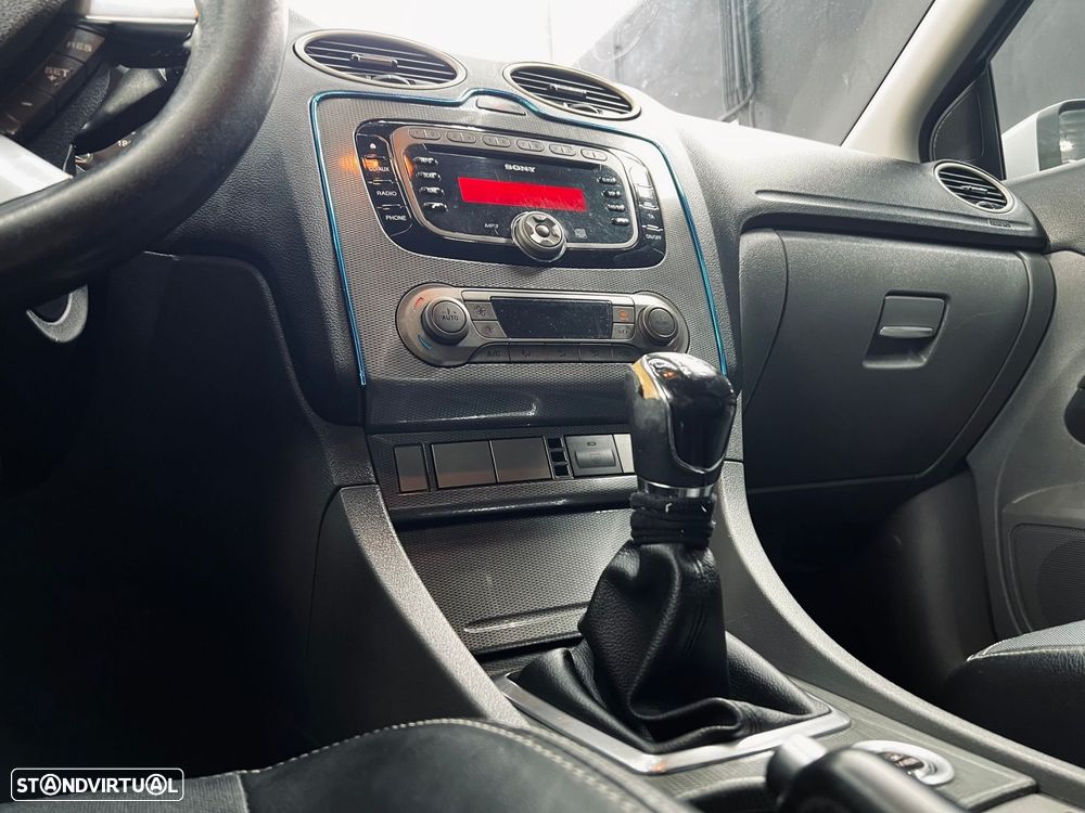 Ford Focus 1.6 TDCi Titanium - 16