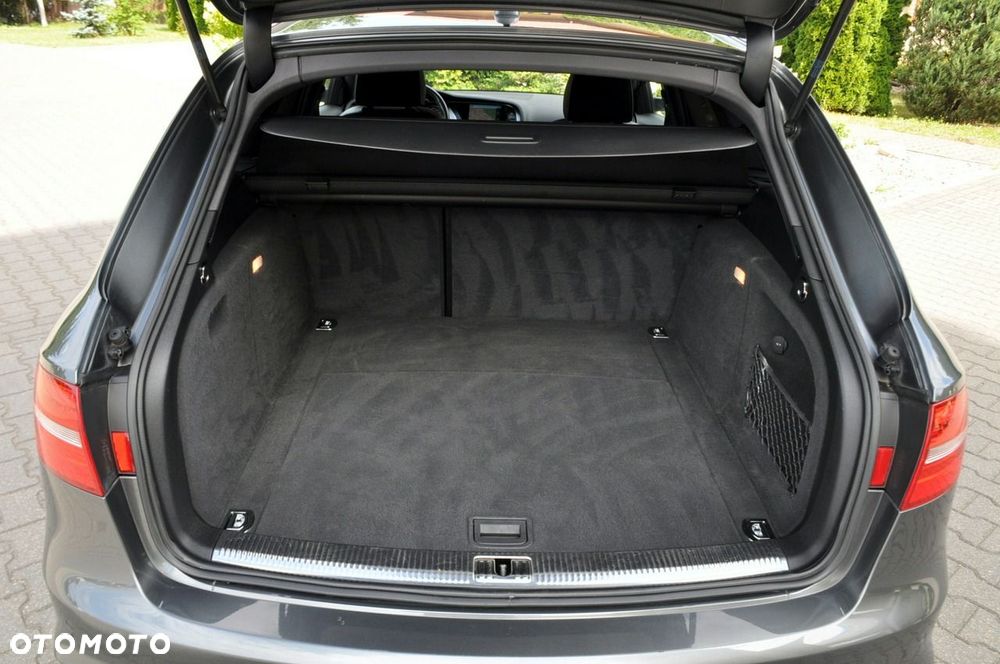 Audi A4 Avant - 37