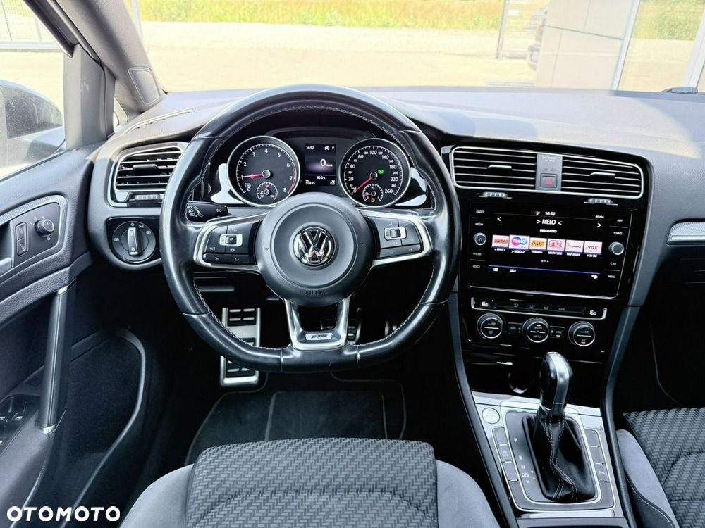 Volkswagen Golf 1.5 eTSI OPF DSG R-Line - 5