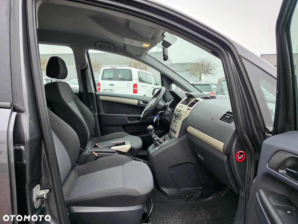 Opel Zafira 1.6 Innovation 110 Jahre - 8