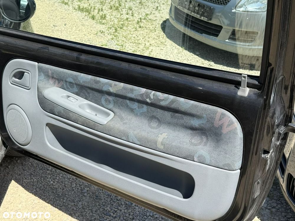 Renault Twingo - 15
