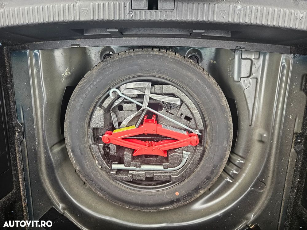 Skoda Superb 2.0 TDI DSG Ambition - 25