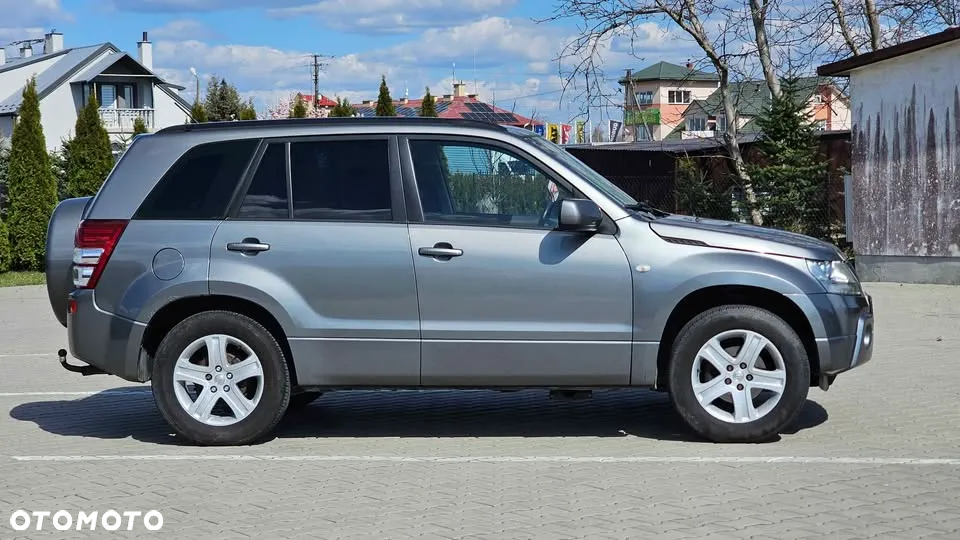 Suzuki Grand Vitara 2.0 - 2