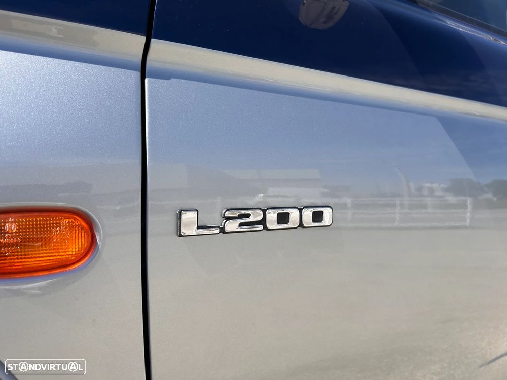 Mitsubishi L200 2.5 TD Club Strakar - 15