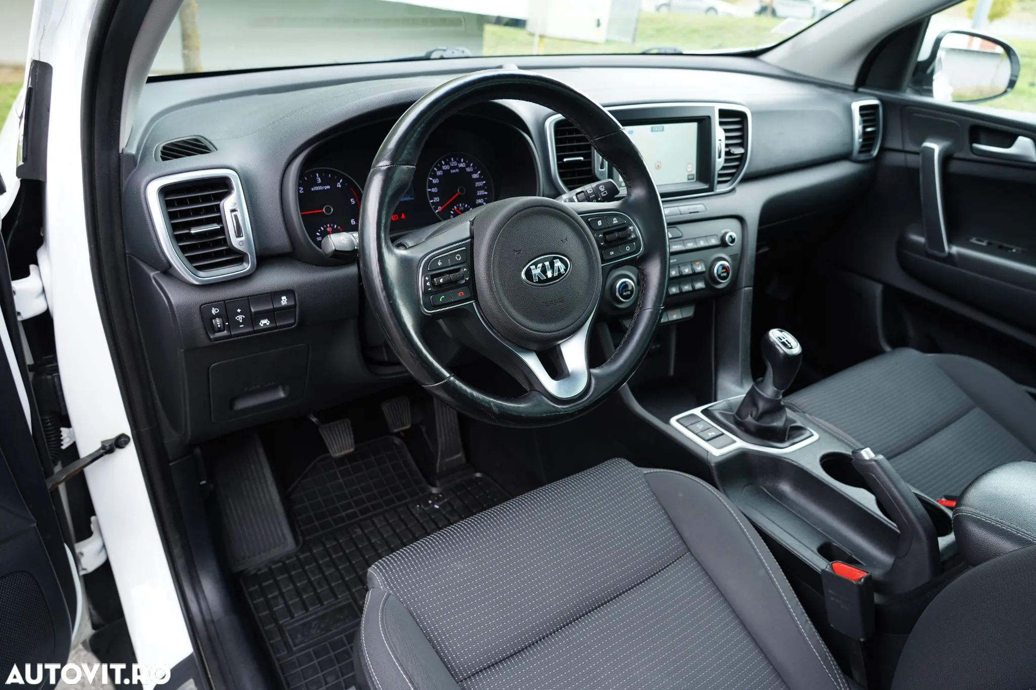 Kia Sportage 1.7 CRDI 2WD Edition 7 - 11