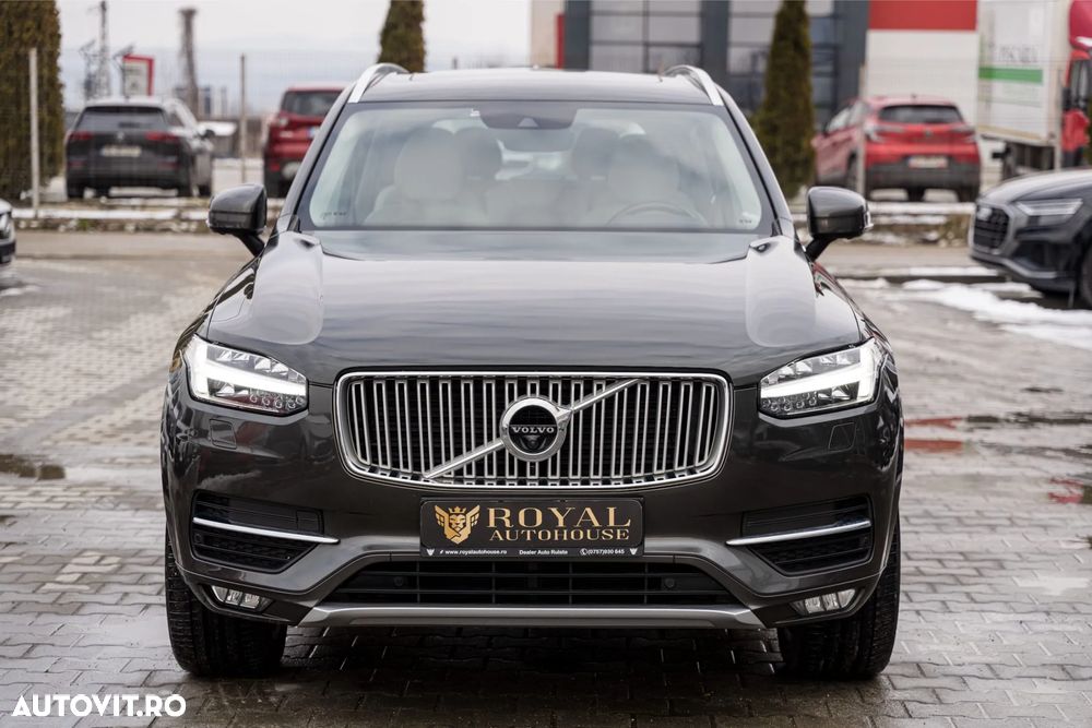 Volvo XC 90 D5 AWD Geartronic Inscription - 9