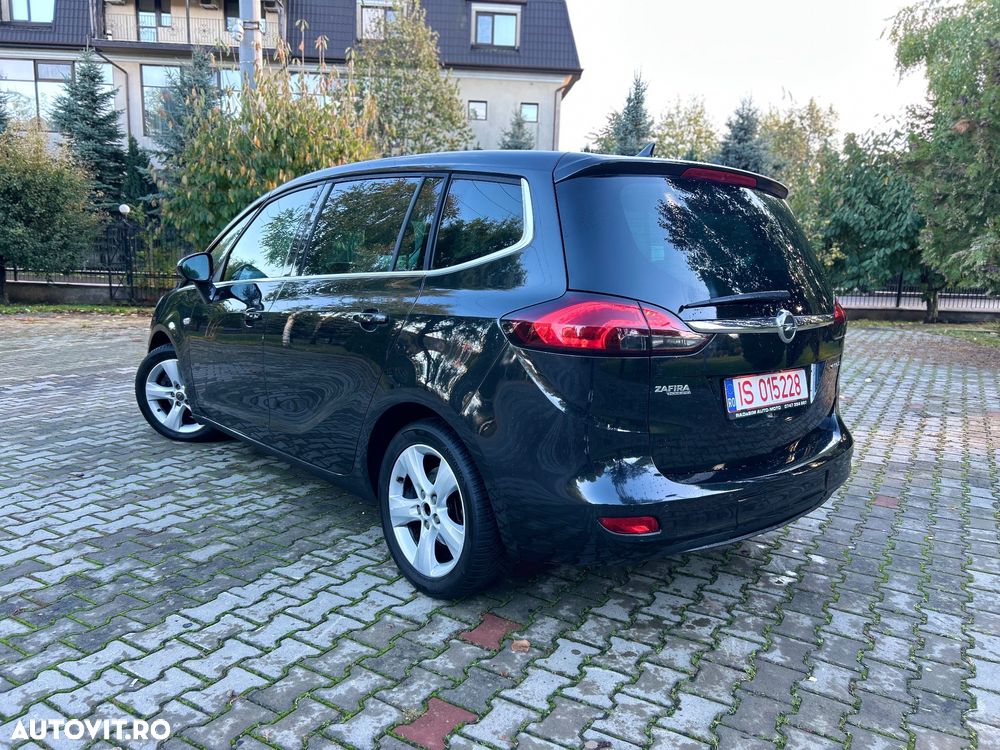 Opel Zafira 1.6 CDTI ECOTEC Start/Stop Cosmo - 4