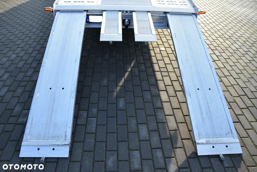 Mercedes-Benz SPRINTER 2022 / ZABUDOWA KEGGER LOW RACE + / AUTOLAWETA / HAK / 3.0 V6 AUTOMAT / DUŻY MBUX / KAMERA COFANIA / SYPIALKA SPOJKAR / PODUSZKI TYŁ / UNIKAT / STAN FABRYCZNIE NOWY - 16