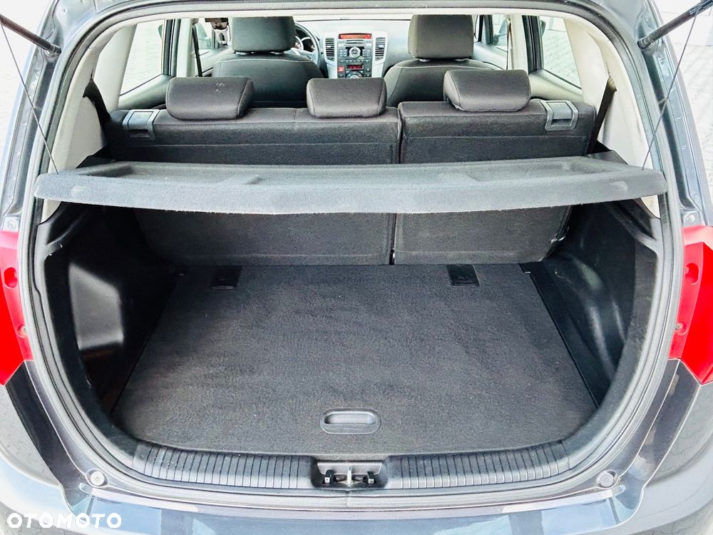 Kia Venga 1.6 L - 28