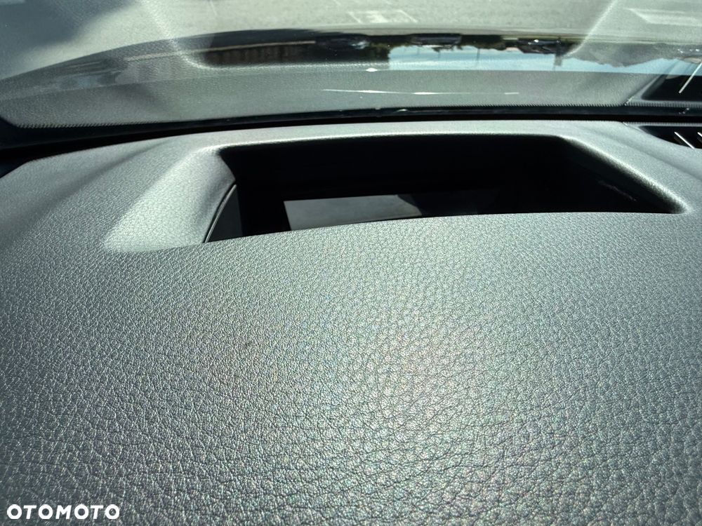 Mazda 3 e-SKYACTIV-G 122 M HYBRID HOMURA - 16