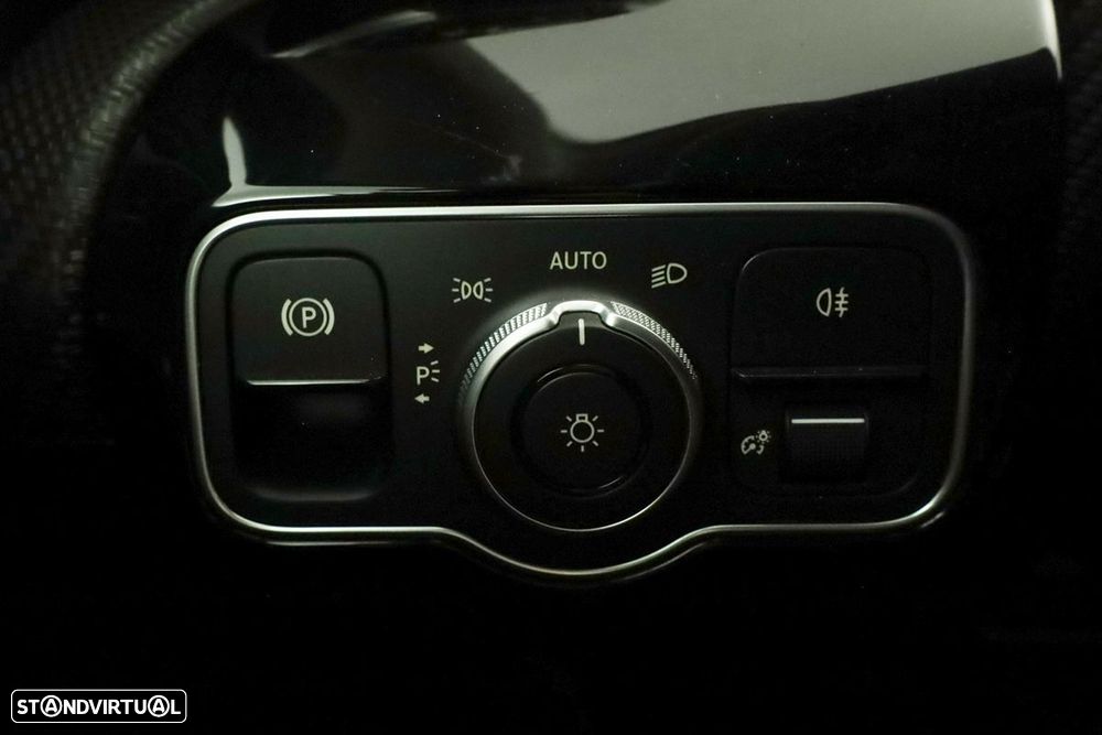 Mercedes-Benz A 200 Standard - 19