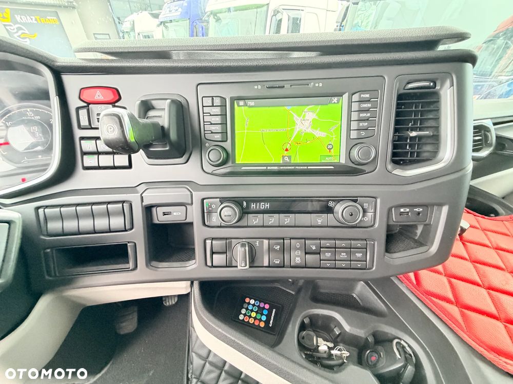 Scania 450S LOW DECK MEGA full opcja skóry full LED 2020/21 - 27