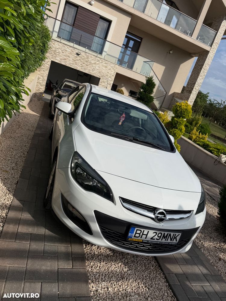 Opel Astra - 2