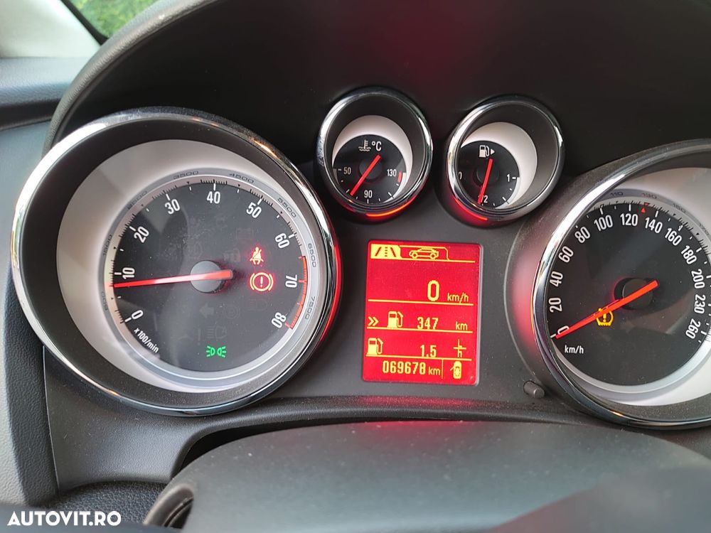 Opel Astra 1.4 Turbo ECOTEC Enjoy - 6