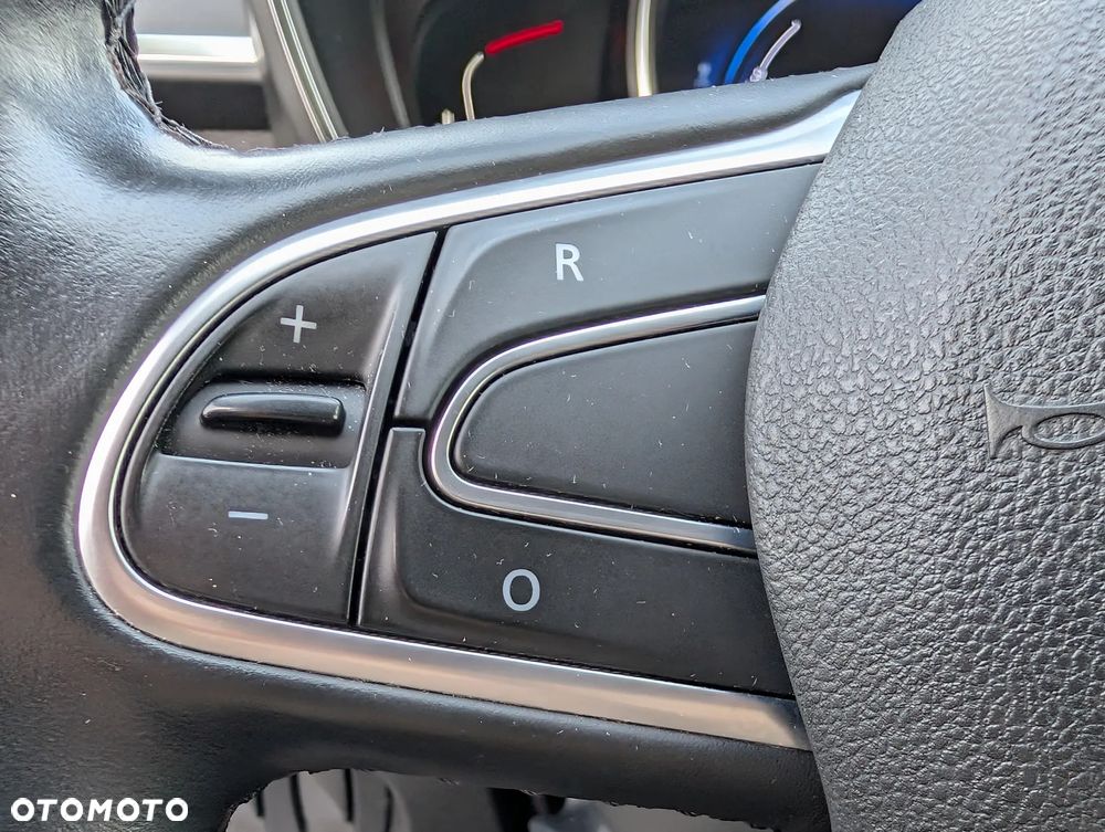 Renault Kadjar 1.6 Energy TCe Bose - 26