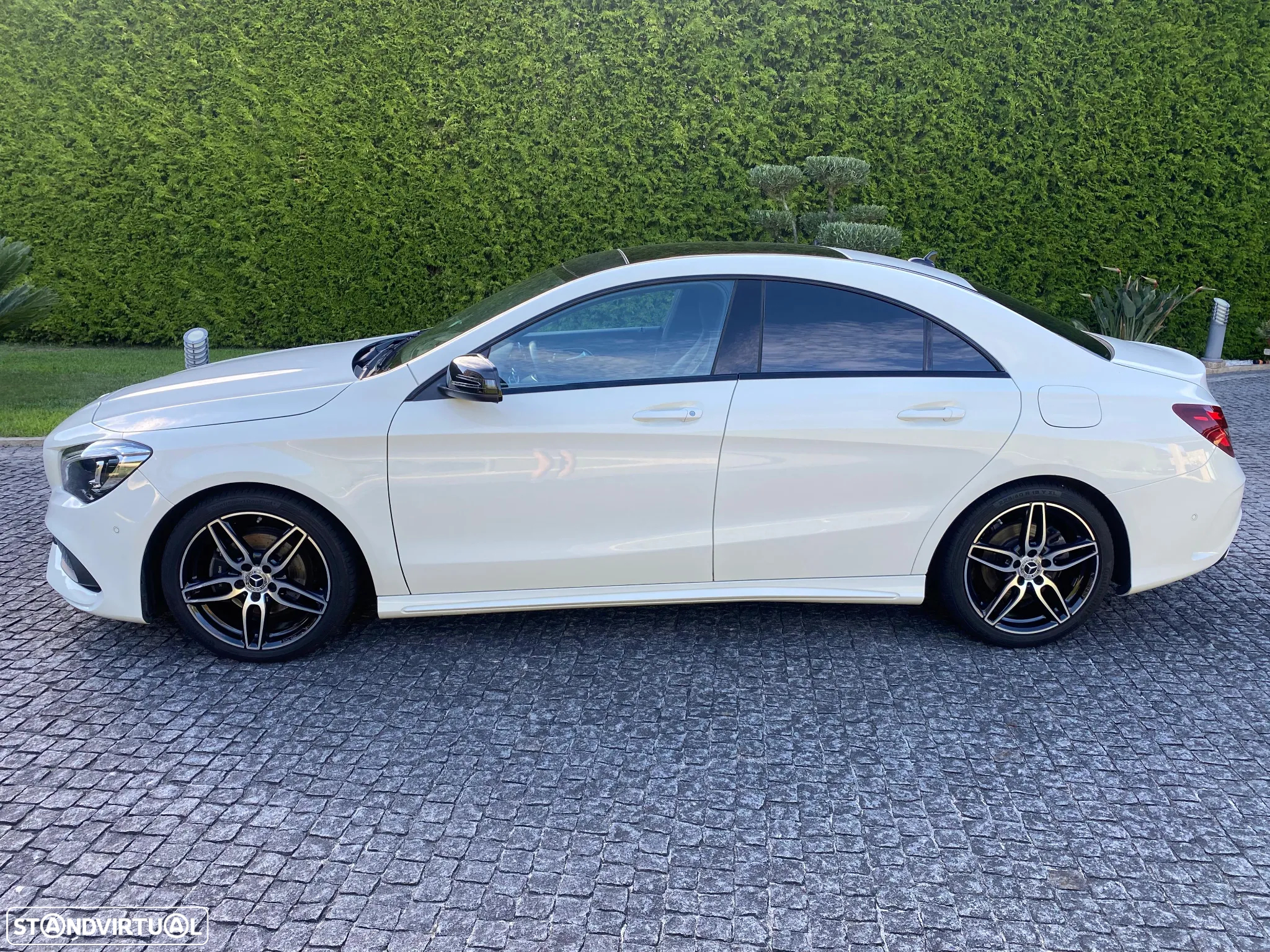 Mercedes-Benz CLA 180 d AMG Line - 13
