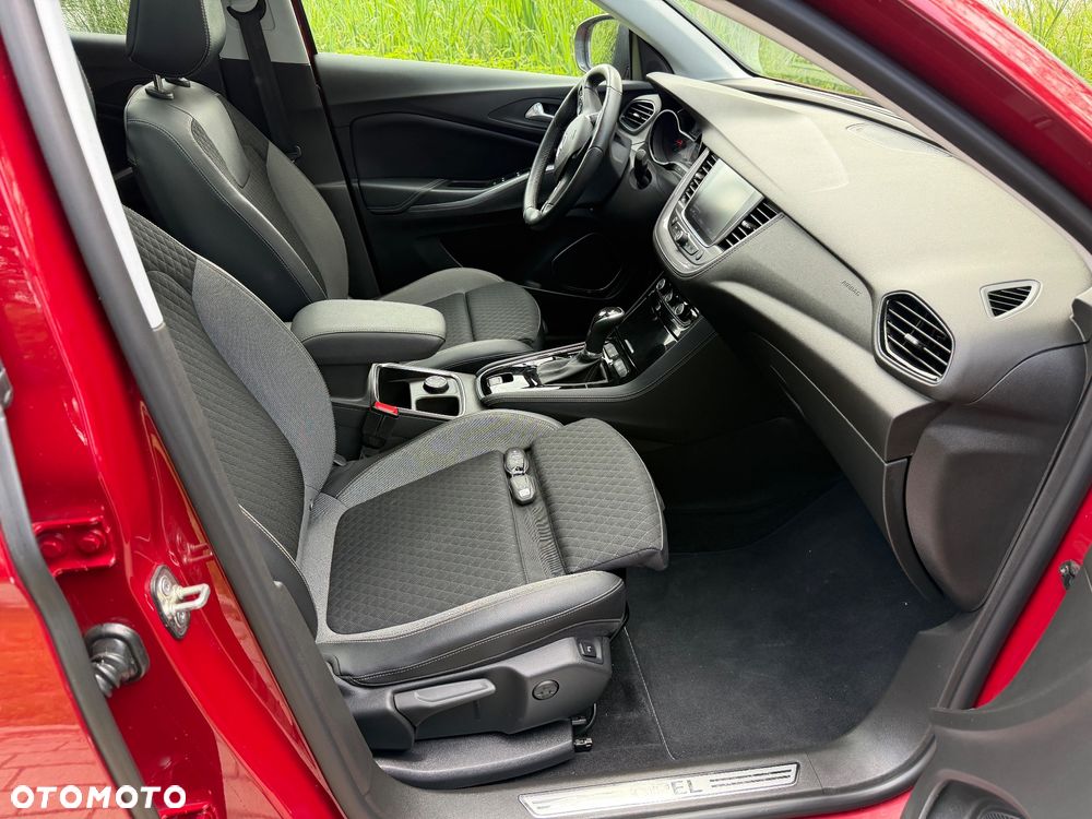 Opel Grandland X 1.2 Start/Stop Automatik Business INNOVATION - 11