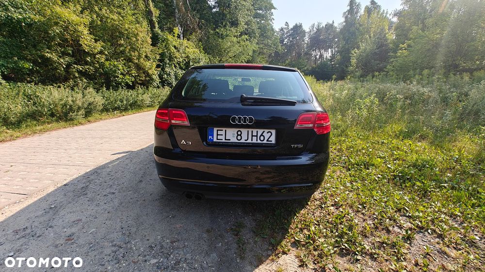 Audi A3 Sportback - 3
