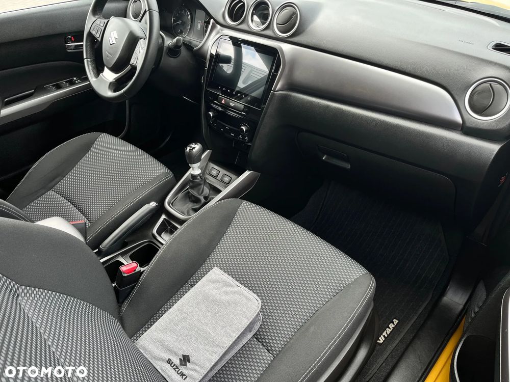 Suzuki Vitara 1.4 Boosterjet mHEV Premium Plus 2WD - 10