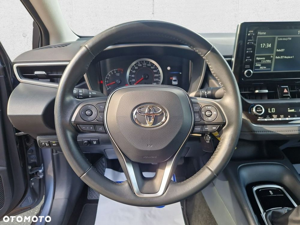Toyota Corolla - 16