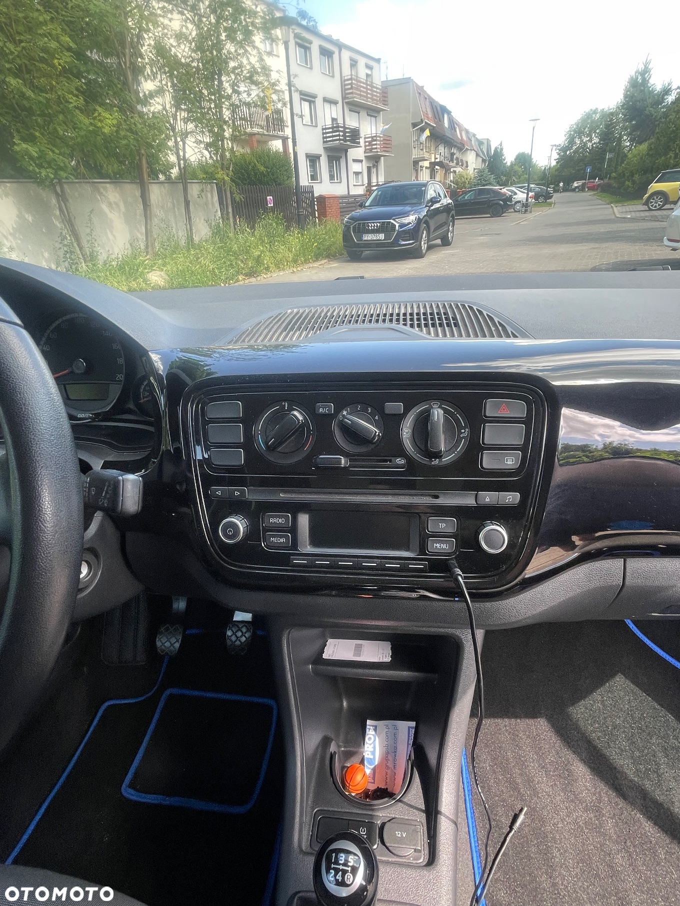 Volkswagen up! 1.0 move - 16