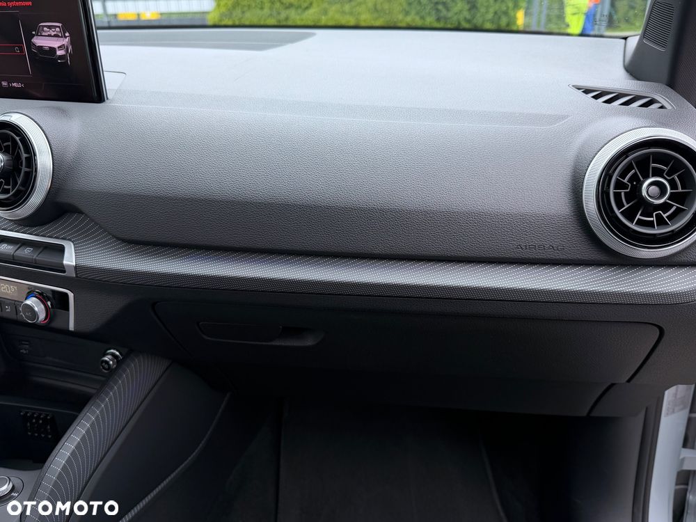 Audi Q2 35 TFSI S Line S tronic - 36