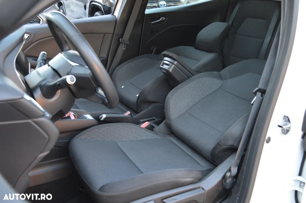 Renault Clio E-TECH Full 145 TECHNO - 13