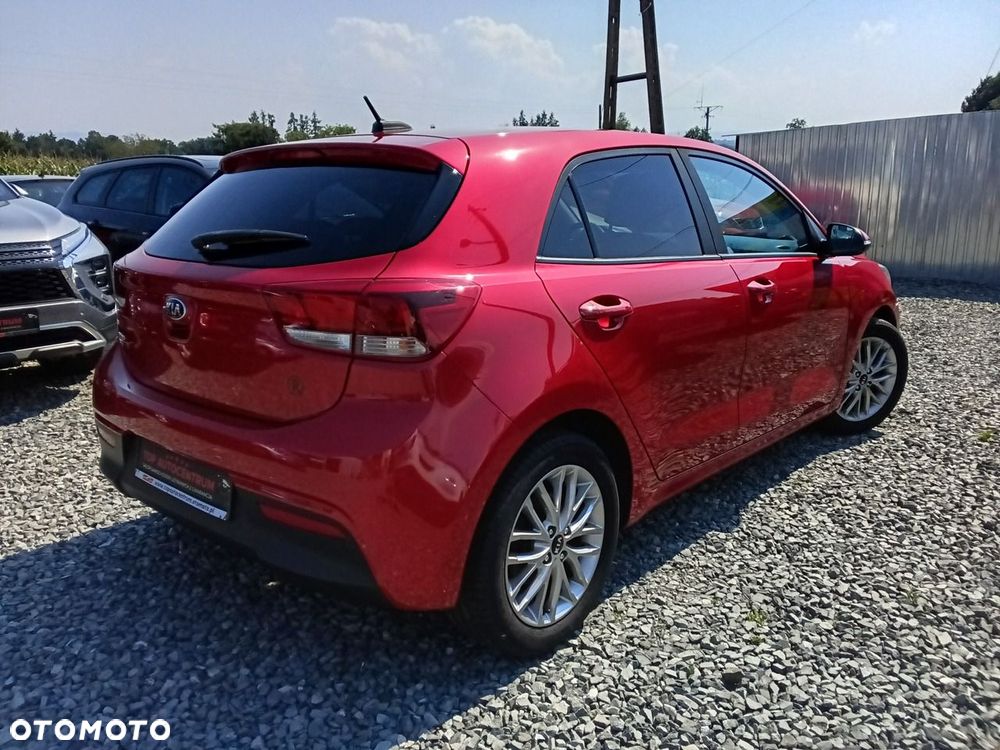 Kia Rio - 2
