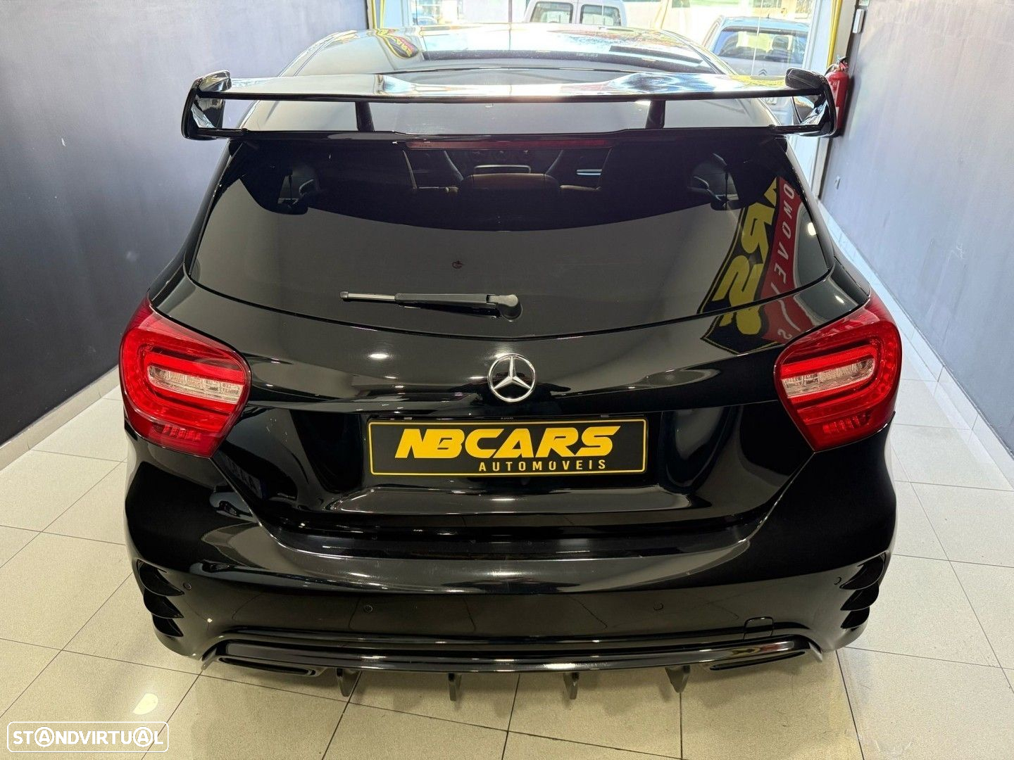 Mercedes-Benz A 45 AMG 4-Matic - 5