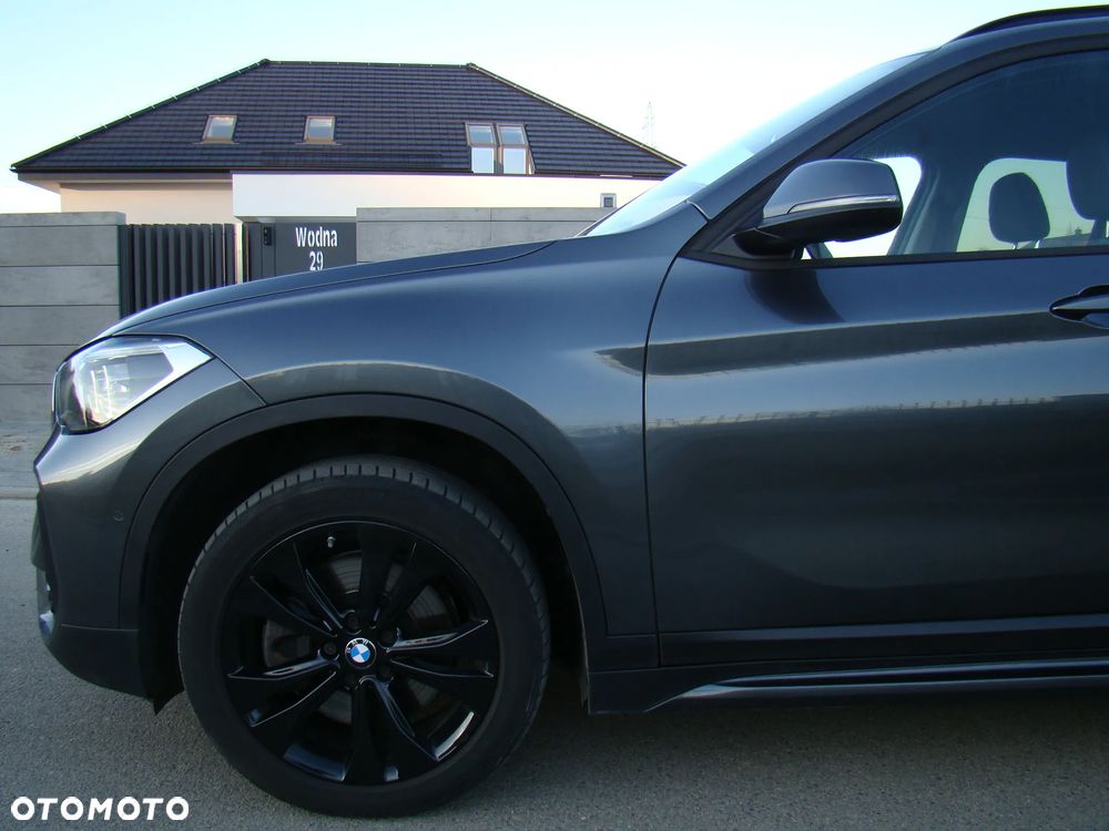 BMW X1 xDrive20d Sport Line - 14