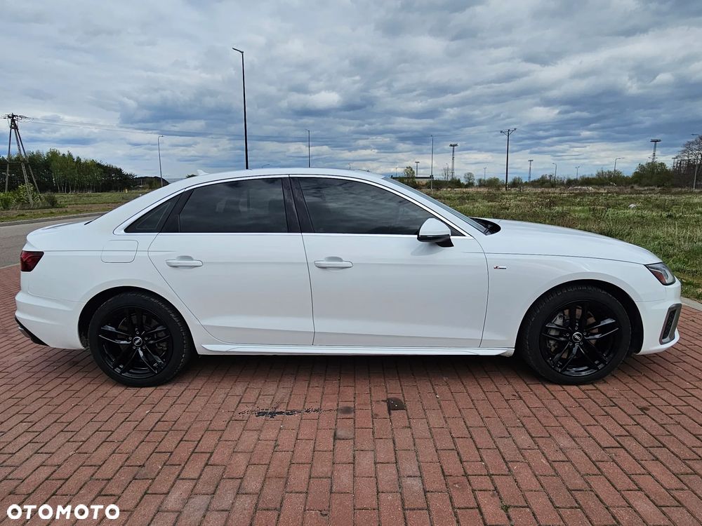 Audi A4 Limousine - 5
