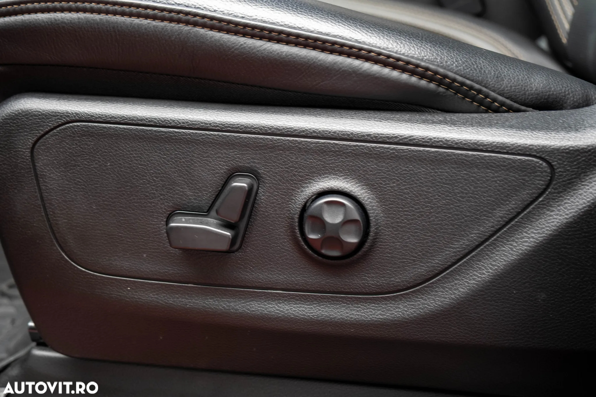 Dodge RAM - 18