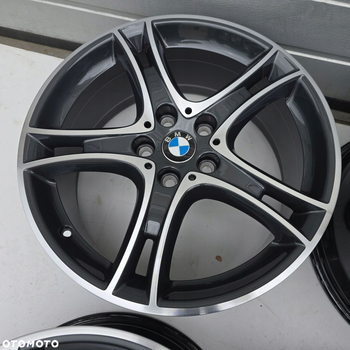 BMW F45 F46 F40 F44 5x112 18 IS57 ET57 JAK NOWE 4X - 6