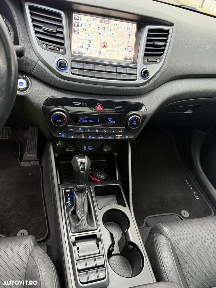 Hyundai Tucson 1.6 GDI 4WD DCT Premium - 19