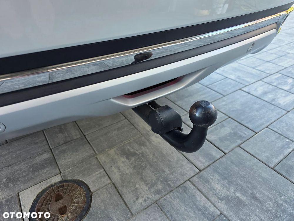 Renault Koleos 2.0 Blue dCi Initiale Paris 4x4 X-Tronic - 19