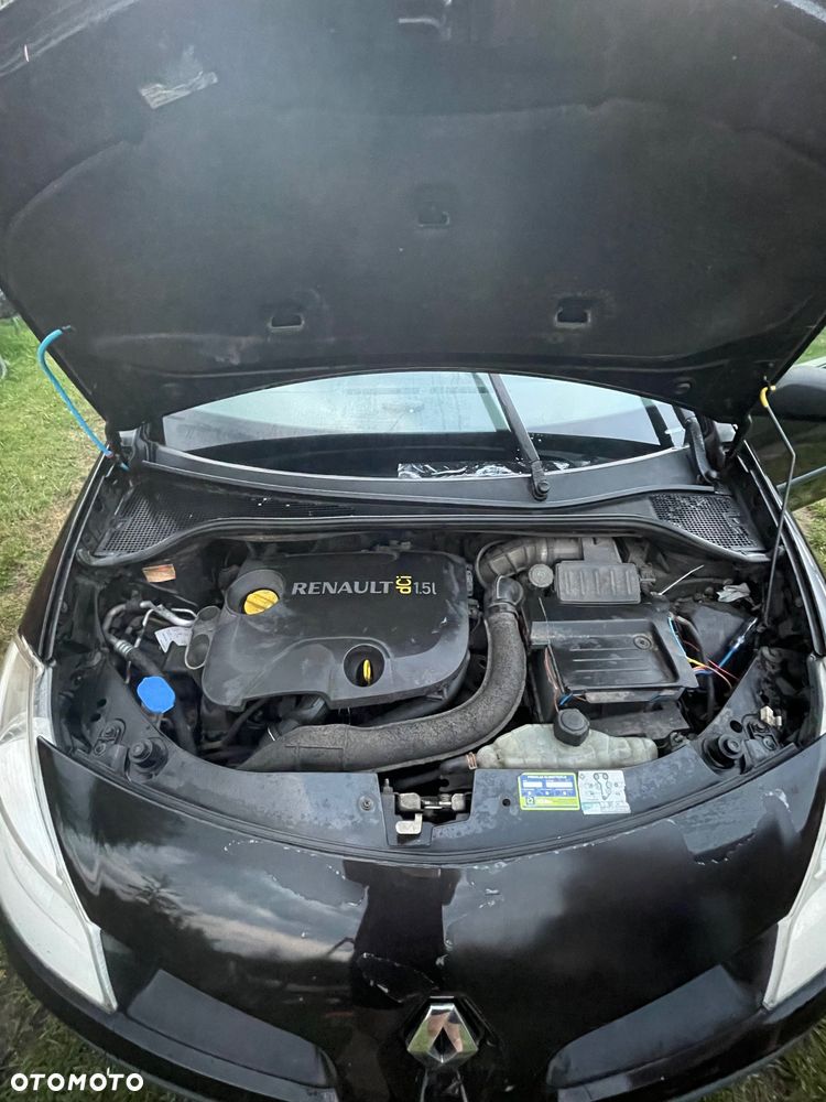 Renault Clio - 18